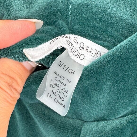 Cable & Garage Green Velvet Soft Track Suit 2Pieces Sweatshirt and Pants - Picture 5 of 6